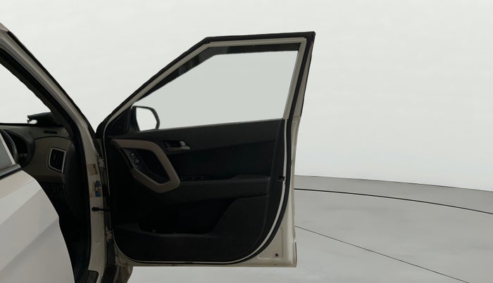 2017 Hyundai Creta SX PLUS 1.6 PETROL, Petrol, Manual, 58,764 km, RHS Front Door