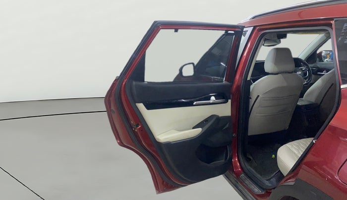 2020 KIA SELTOS HTX 1.5 PETROL, Petrol, Manual, 33,015 km, LHS Rear Door