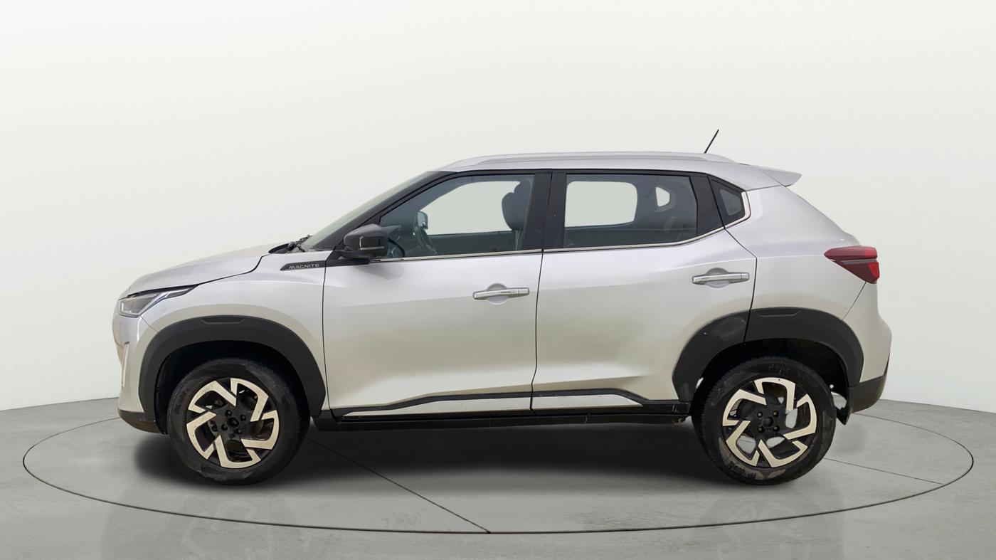 2021 Nissan MAGNITE XV PREMIUM, Petrol, Manual, 18,682 km, Left Side