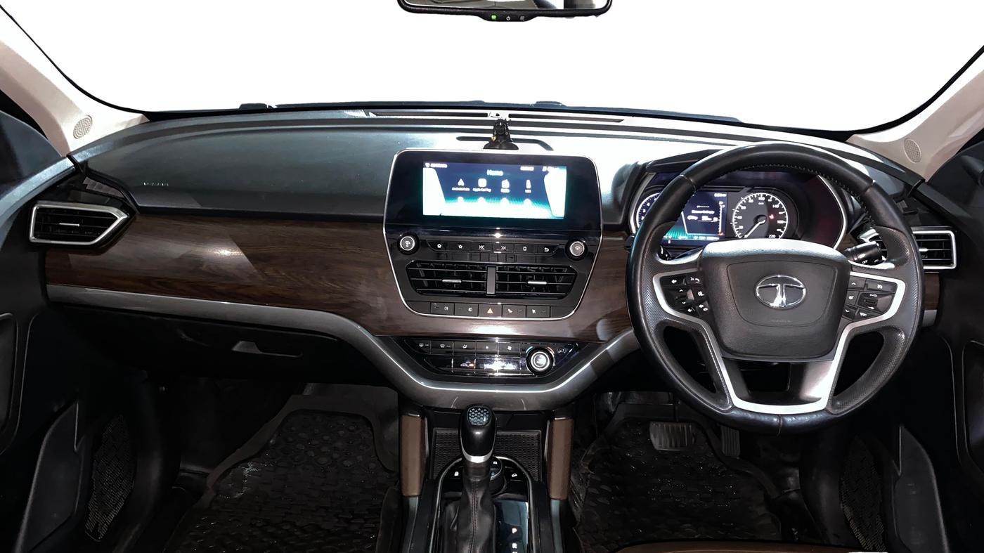 2021 Tata Harrier XZA PLUS 2.0L, Diesel, Automatic, 80,367 km, Dashboard