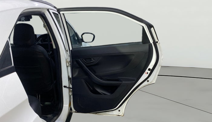 2025 Tata NEXON SMART PLUS S 1.2 REVOTRON, Petrol, Manual, 6,428 km, RHS Rear Door