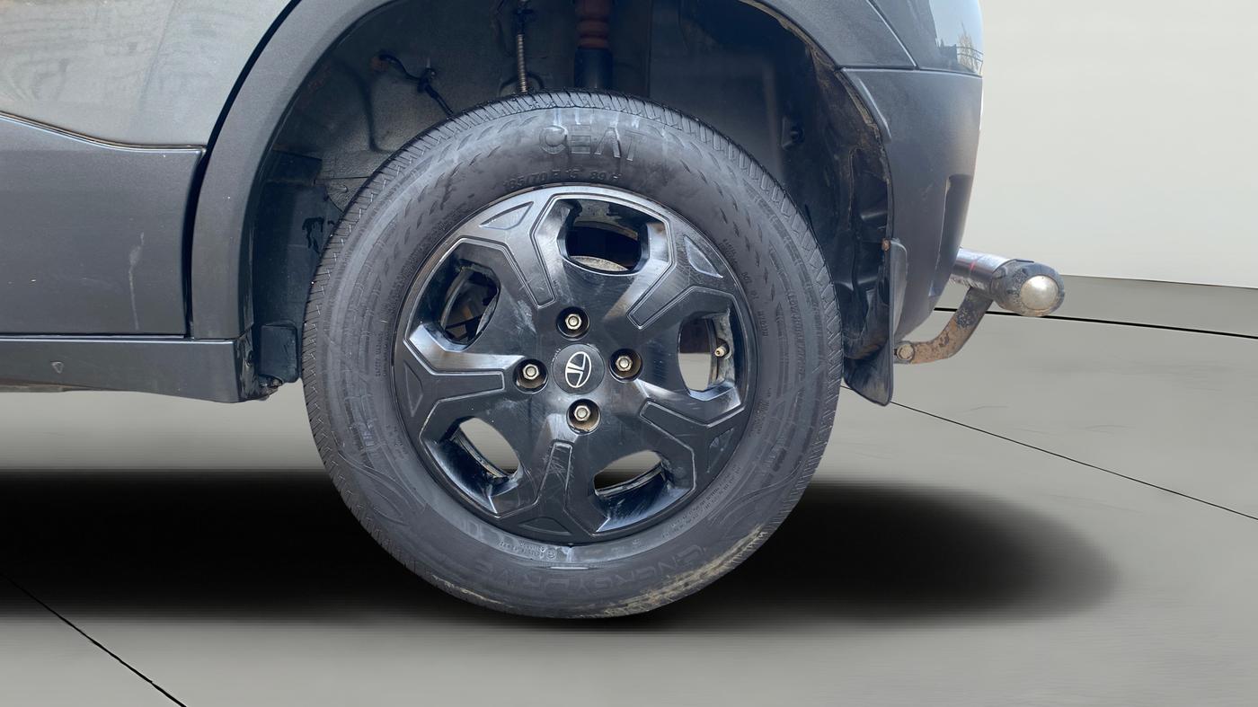 2024 Tata PUNCH ACCOMPLISHED MT CNG, CNG, Manual, 64,239 km, Left Rear Wheel