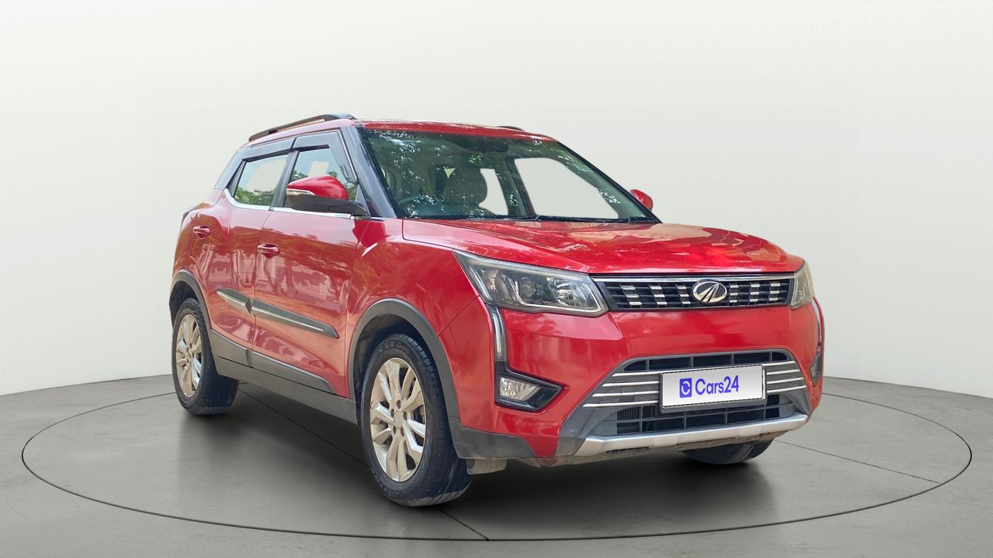 2019 Mahindra XUV300 W8 1.5 DIESEL AMT, Diesel, Automatic, 1,02,026 km, SRP