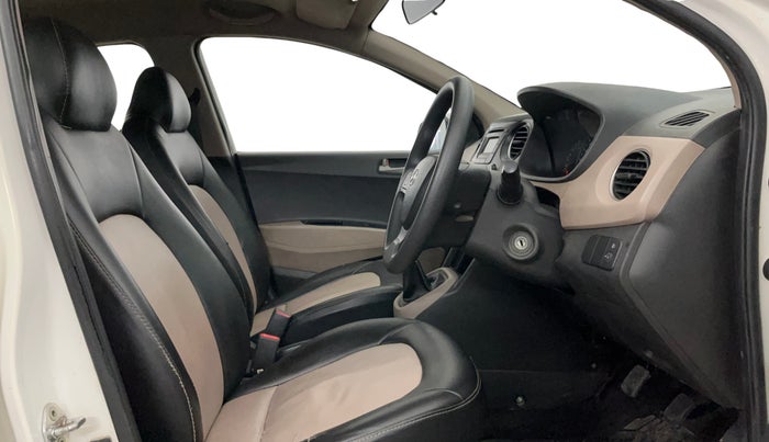 2015 Hyundai Xcent S 1.2, Petrol, Manual, 70,484 km, Right Side Front Door Cabin