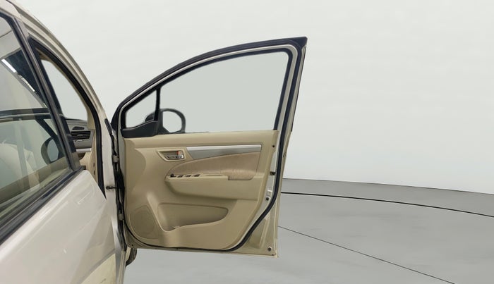 2012 Maruti Ertiga ZXI, Petrol, Manual, 59,356 km, RHS Front Door