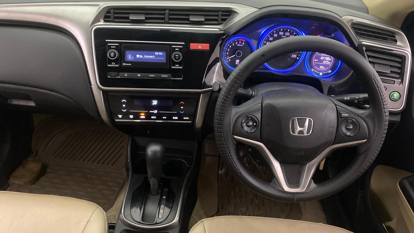 2014 Honda City 1.5L I-VTEC SV CVT, Petrol, Automatic, 1,04,768 km, Steering Wheel Close Up