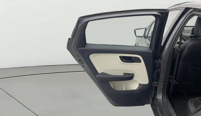 2022 Tata ALTROZ XT PETROL, Petrol, Manual, 31,146 km, LHS Rear Door