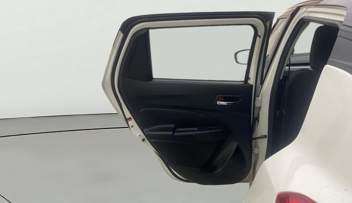 2022 Maruti Swift ZXI PLUS AMT DUAL TONE, Petrol, Automatic, 21,243 km, LHS Rear Door