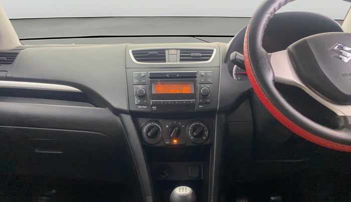 2017 Maruti Swift VXI, Petrol, Manual, 57,767 km, Air Conditioner