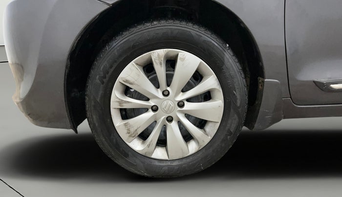 2016 Maruti Baleno DELTA PETROL 1.2, Petrol, Manual, 68,656 km, Left Front Wheel