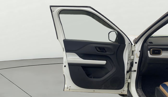 2022 Tata PUNCH ACCOMPLISHED MT, Petrol, Manual, 50,096 km, LHS Front Door