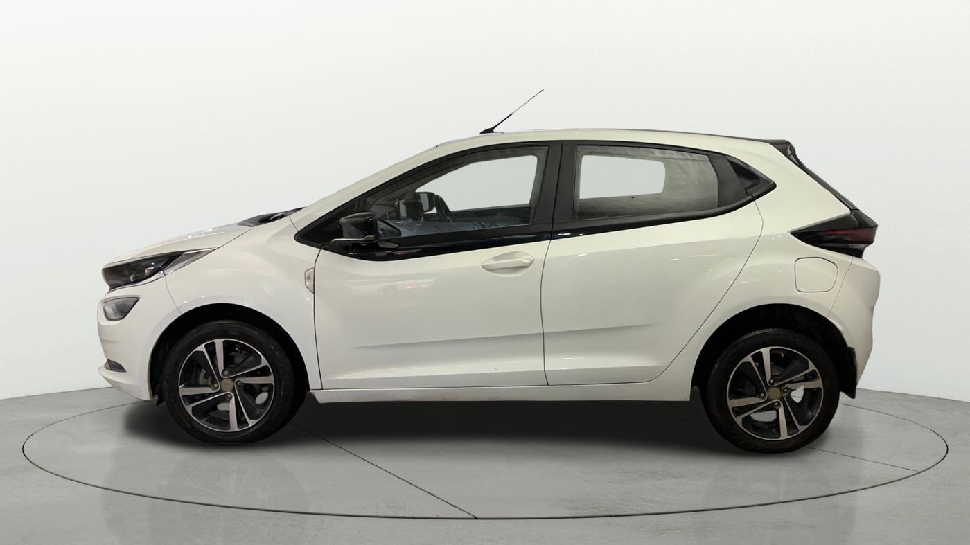 2023 Tata ALTROZ XZA PLUS, Petrol, Automatic, 82,235 km, Left Side