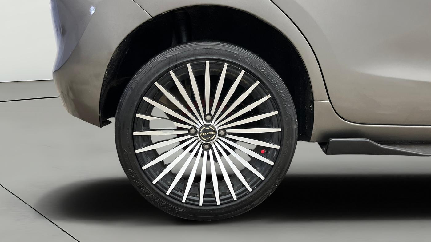 2021 Maruti Baleno ALPHA PETROL 1.2, Petrol, Manual, 87,767 km, Right Rear Wheel