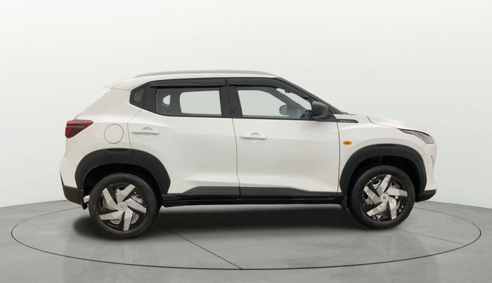 2024 Nissan MAGNITE XE, Petrol, Manual, 15,764 km, Right Side View