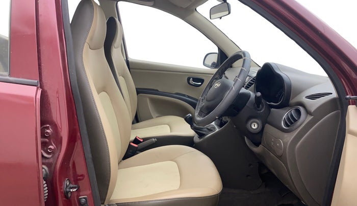 2015 Hyundai i10 SPORTZ 1.1, Petrol, Manual, 49,938 km, Right Side Front Door Cabin