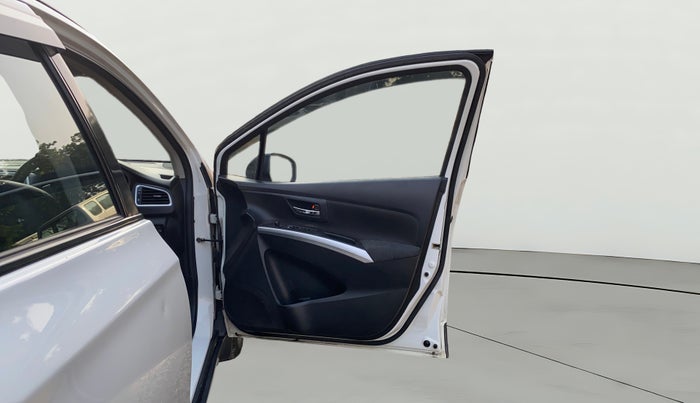 2020 Maruti S Cross ZETA 1.5, Petrol, Manual, 60,250 km, RHS Front Door