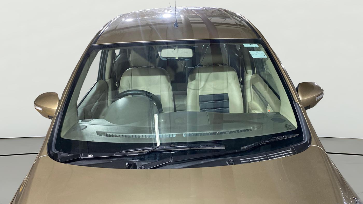 2017 Maruti Ertiga VXI, Petrol, Manual, 52,309 km, Front Windshield