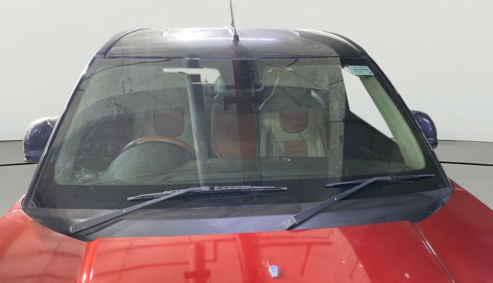 2018 Mahindra KUV 100 NXT K8 P 6 STR, Petrol, Manual, 54,381 km, Front Windshield