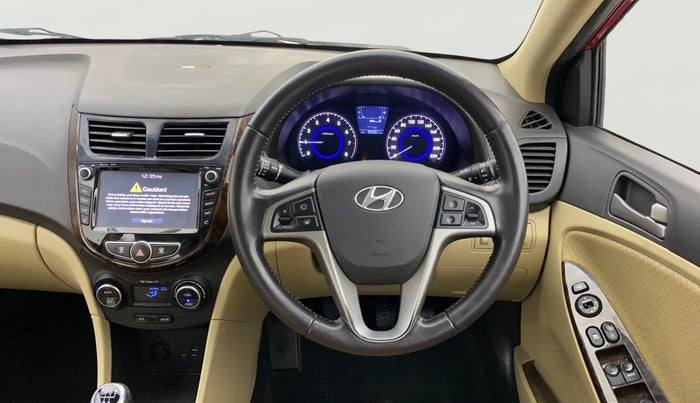 2017 Hyundai Verna 1.6 VTVT SX O, Petrol, Manual, 50,266 km, Steering Wheel Close Up