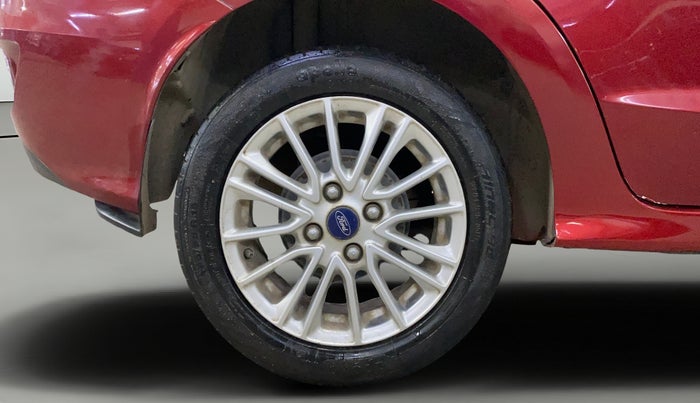 2018 Ford Figo Aspire TITANIUM 1.2 PETROL, Petrol, Manual, 45,715 km, Right Rear Wheel