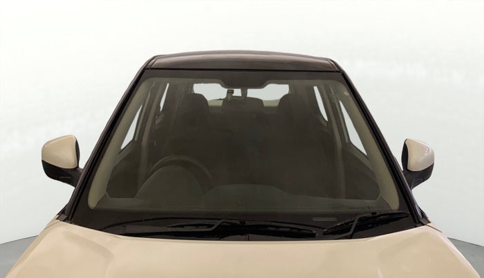 2021 Mahindra XUV300 W4 1.2 PETROL, Petrol, Manual, 29,450 km, Front Windshield