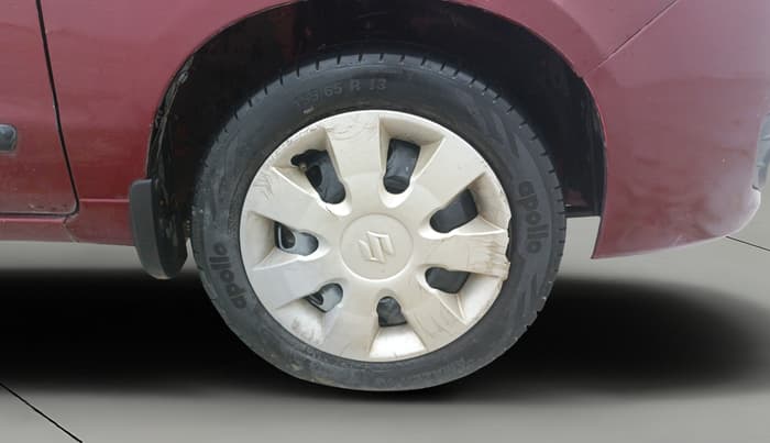 2013 Maruti Alto K10 VXI, Petrol, Manual, 63,857 km, Right Front Wheel