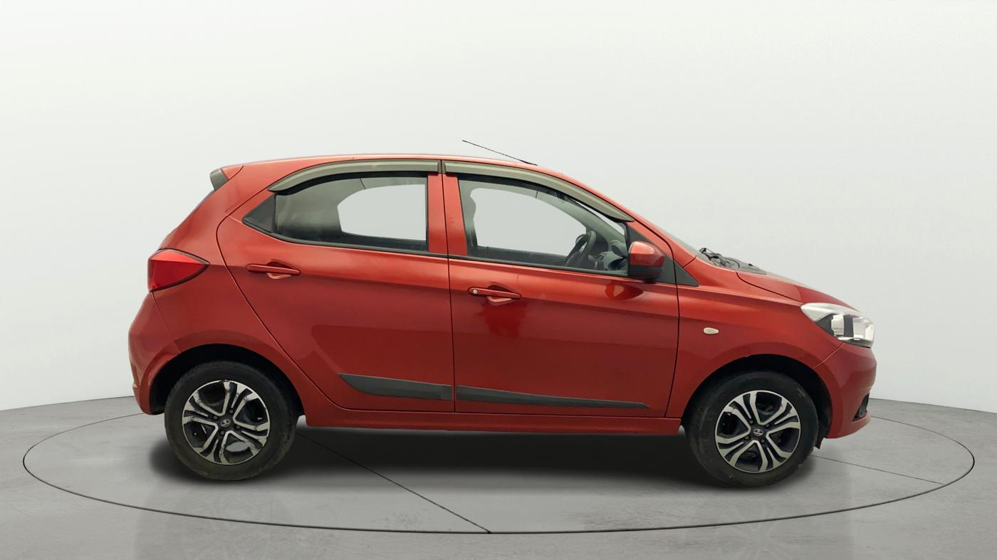 2019 Tata Tiago XZA PETROL, Petrol, Automatic, 38,790 km, Right Side View