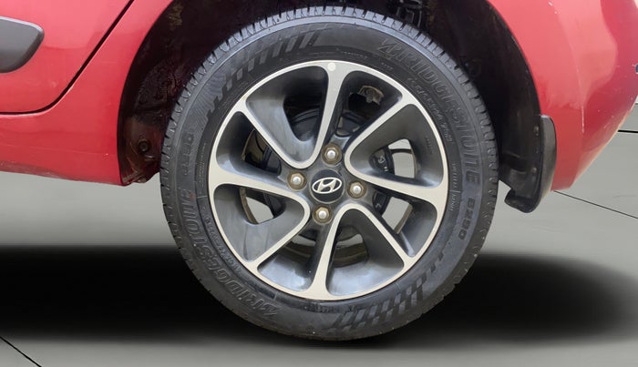2017 Hyundai Grand i10 ASTA U2 1.2 CRDI, Diesel, Manual, 76,744 km, Left Rear Wheel