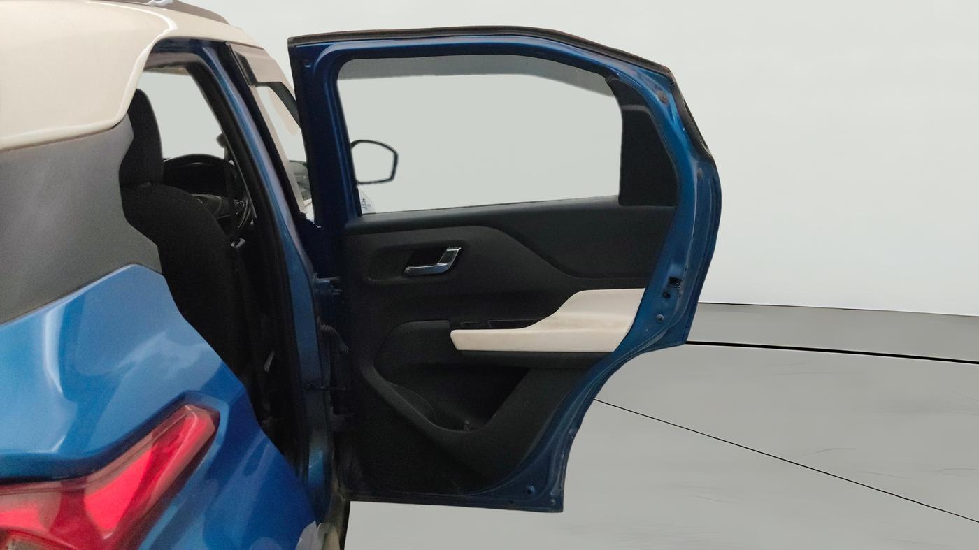 2021 Tata PUNCH CREATIVE  1.2 RTN DUAL TONE, Petrol, Manual, 30,571 km, RHS Rear Door