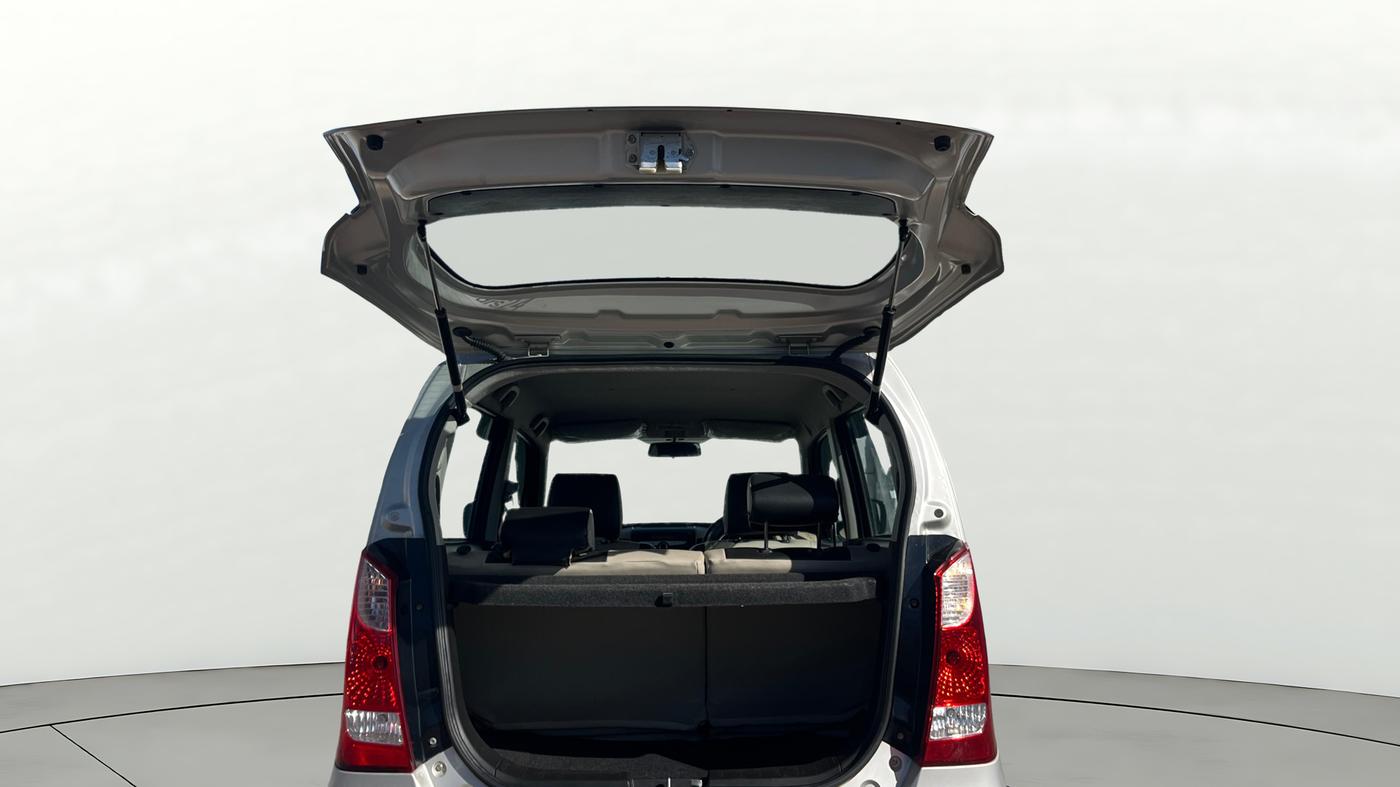 2017 Maruti Wagon R 1.0 VXI (O) AMT, Petrol, Automatic, 20,635 km, Boot Door Open