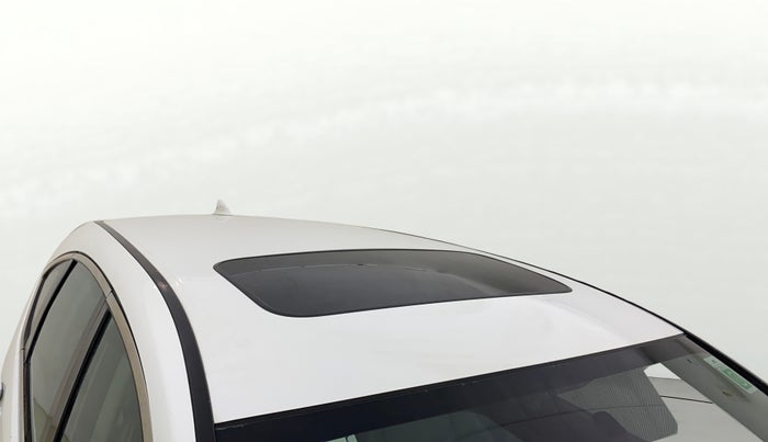 2015 Honda CRV 2.0L I-VTEC 2WD AT, Petrol, Automatic, 1,07,978 km, Roof