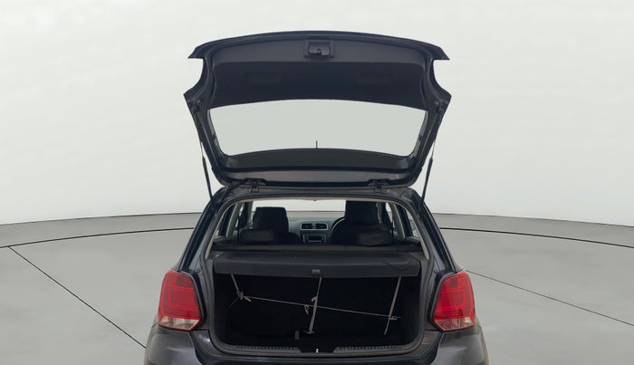 2018 Volkswagen Polo COMFORTLINE 1.0L MPI, Petrol, Manual, 1,26,359 km, Boot Open Zoomed View