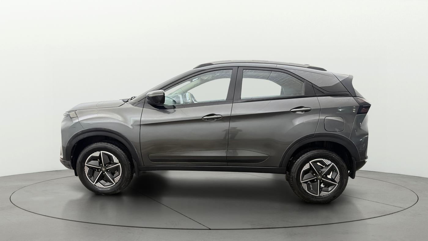 2024 Tata NEXON CREATIVE + SUNROOF 1.2 PETROL, Petrol, Manual, 15,192 km, Left Side