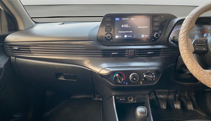 2021 Hyundai NEW I20 SPORTZ 1.2 MT, Petrol, Manual, 49,271 km, Air Conditioner