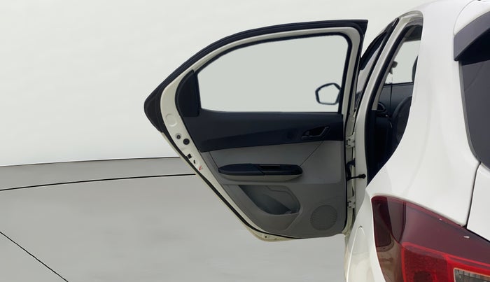 2023 Tata Tiago XT CNG, CNG, Manual, 93,984 km, LHS Rear Door