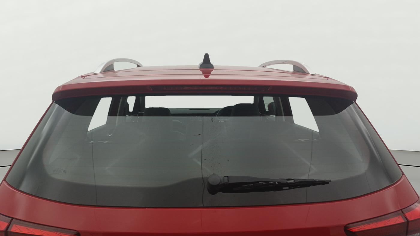 2022 Skoda KUSHAQ STYLE 1.0L TSI AT (6 AIRBAGS), Petrol, Automatic, 22,517 km, Rear Windshield