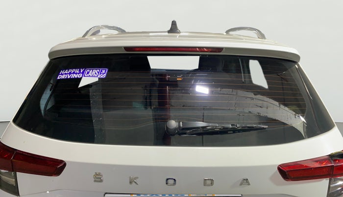 2022 Skoda KUSHAQ STYLE 1.5L TSI DSG, Petrol, Automatic, 50,926 km, Rear Windshield