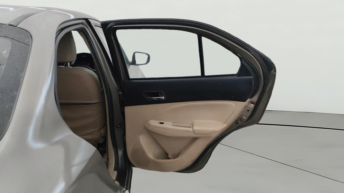 2018 Maruti Dzire VXI, CNG, Manual, 94,982 km, RHS Rear Door