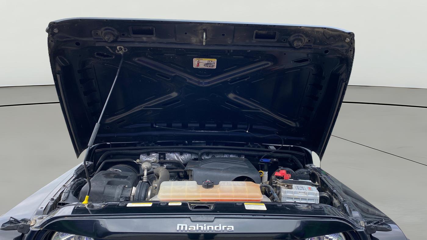 2021 Mahindra Thar LX PETROL HT 4WD AT, Petrol, Automatic, 42,277 km, Open Bonet