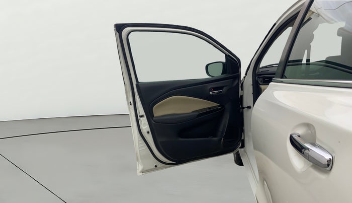 2024 Toyota Glanza V AMT, Petrol, Automatic, 2,017 km, LHS Front Door