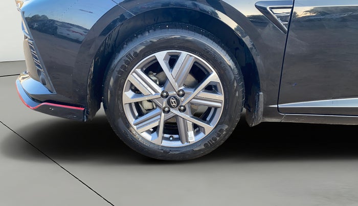 2023 Hyundai Verna SX 1.5 Turbo Petrol MT, Petrol, Manual, 24,627 km, Left Front Wheel