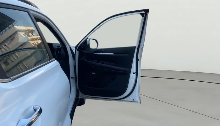 2021 KIA SONET GTX PLUS 1.0 IMT, Petrol, Manual, 59,895 km, RHS Front Door