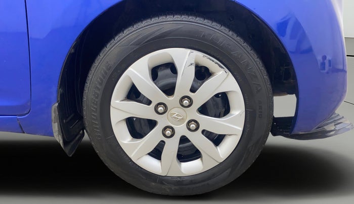 2015 Hyundai Eon MAGNA +, Petrol, Manual, 60,020 km, Right Front Wheel