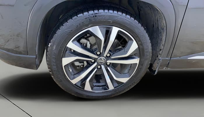 2024 MG HECTOR SAVVY PRO 1.5 TURBO CVT PETROL, Petrol, Automatic, 11,193 km, Left Front Wheel