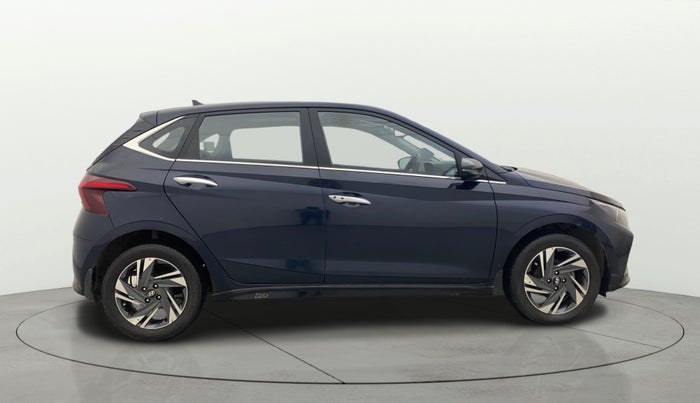 2022 Hyundai NEW I20 ASTA (O) 1.2 MT, Petrol, Manual, 27,538 km, Right Side View