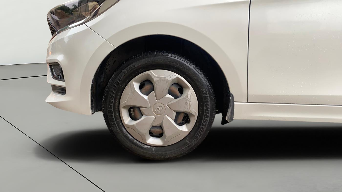 2020 Tata Tiago XT PETROL, Petrol, Manual, 46,888 km, Left Front Wheel