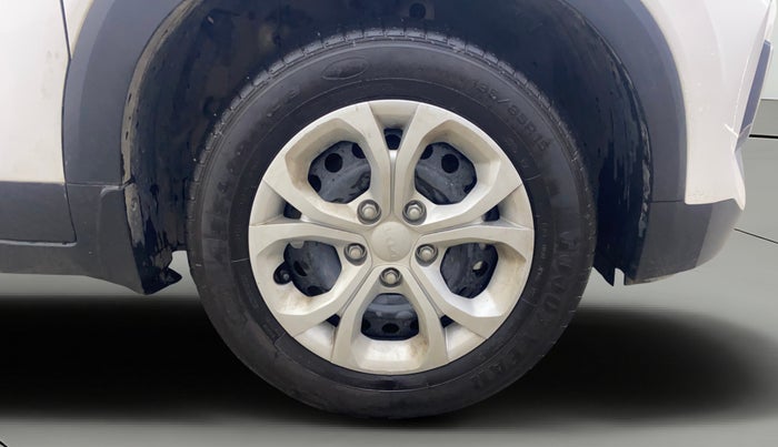 2023 KIA SONET HTE 1.2, Petrol, Manual, 6,337 km, Right Front Wheel