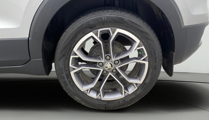 2021 Skoda KUSHAQ STYLE 1.0L TSI MT, Petrol, Manual, 39,452 km, Left Rear Wheel