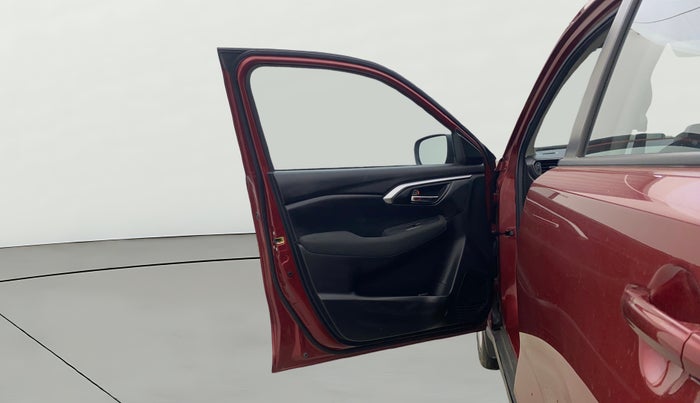 2023 Toyota URBAN CRUISER HYRYDER E NEO DRIVE, Petrol, Manual, 6,705 km, LHS Front Door