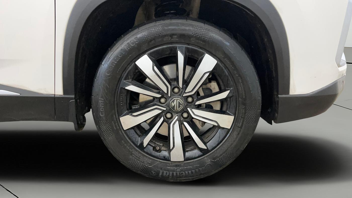 2020 MG HECTOR SHARP 1.5 DCT PETROL, Petrol, Automatic, 40,993 km, Right Front Wheel